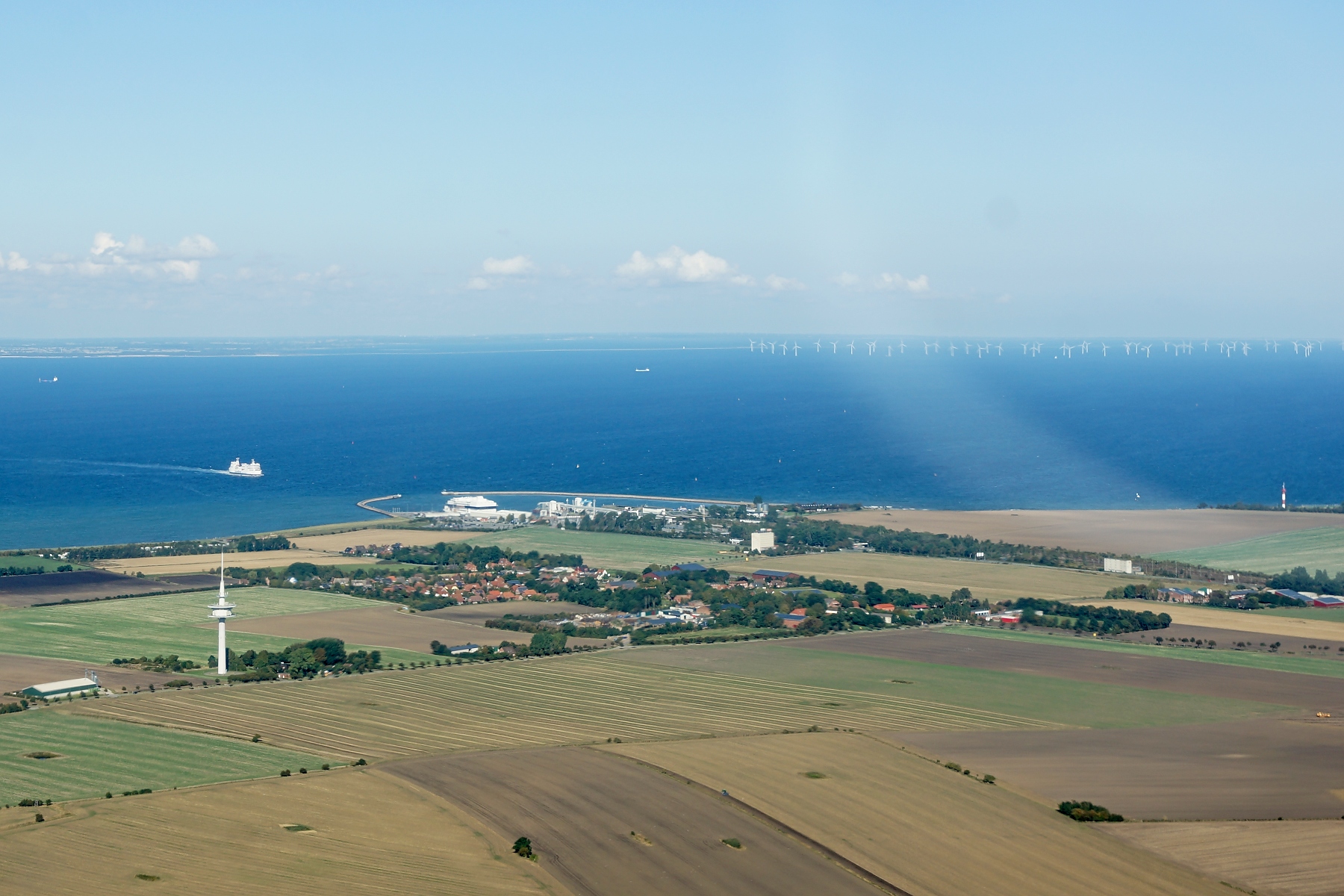 Fehmarn aus der Luft - Ein Inselrundflug - Diashow - Digitalfototreff
